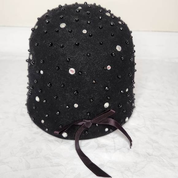Vintage Bead Rhinestone Cloche Hat - Picture 6 of 11